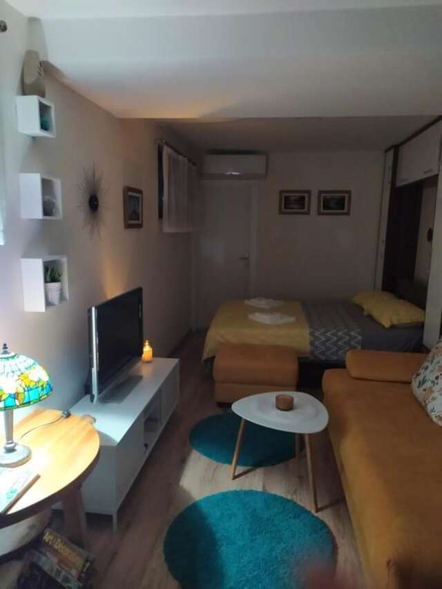 Апартаменты T-A APARTMENT Риека-Црноевича-92